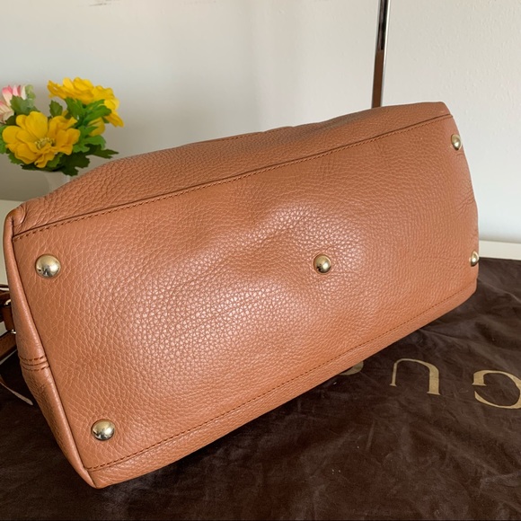 ❗️SOLD ❗️Authentic Gucci GG two way Shoulder bag❤️ - Picture 9 of 16